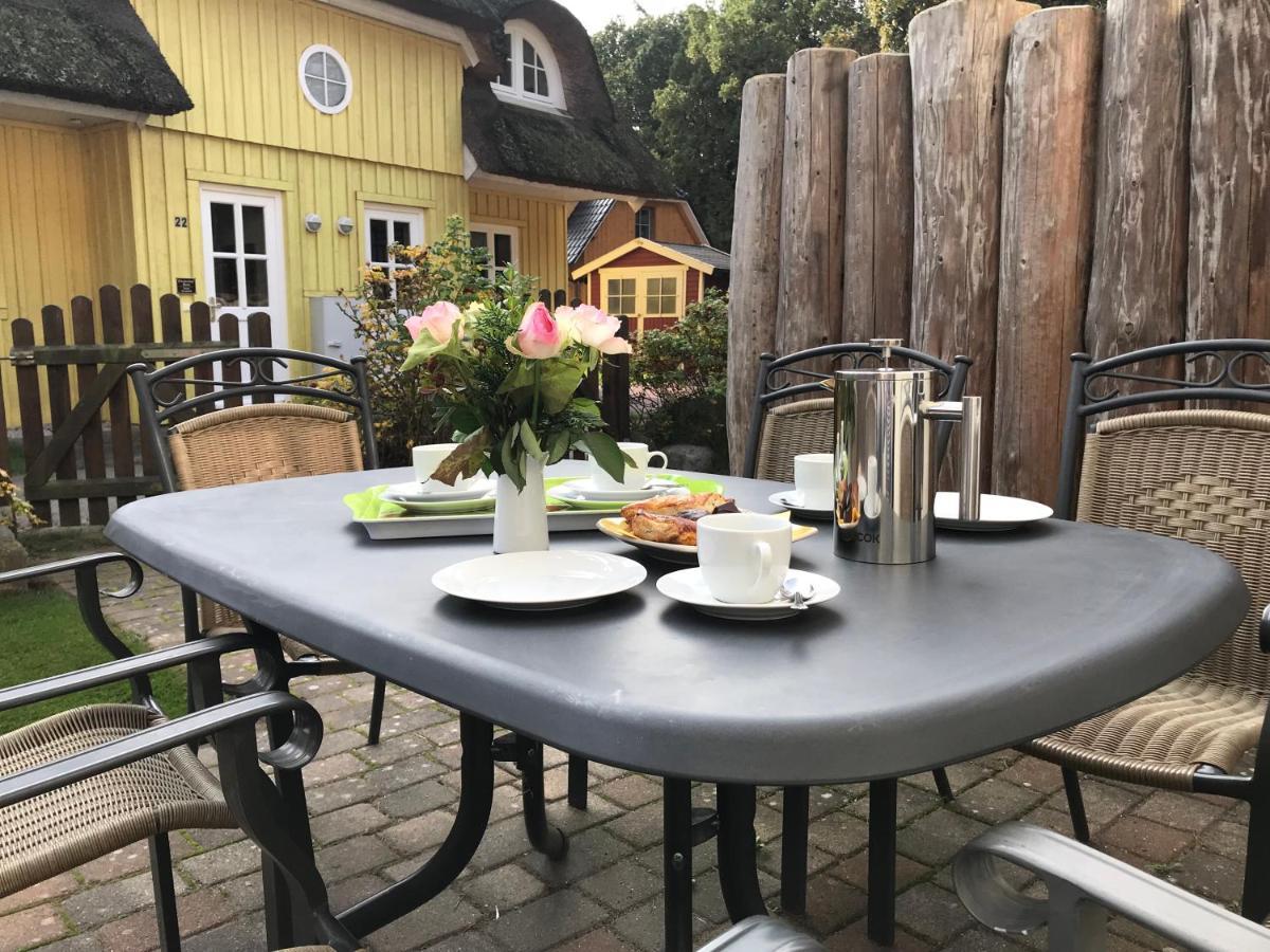 Ferienhaus Zander Mit Sauna ボルン エクステリア 写真